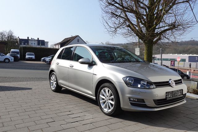 Volkswagen Golf VII Lim. Lounge BMT