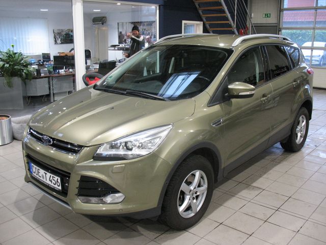 Ford Kuga 1.5 EcoBoost 4x4 Titanium *XENON*AHK*