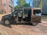 Volkswagen Caddy 1,4TSI 92kW Comfortline 5-Sitzer,Xenon-LED - Volkswagen Caddy: 1.9