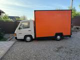 Mercedes-Benz Imbiss - Mercedes MB100D - Mercedes-Benz MB 100 mit Diesel-Antrieb