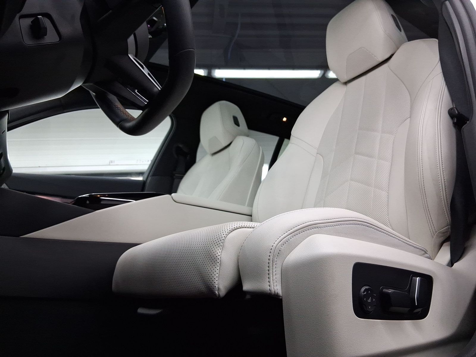 BMW i5 - Bild 17