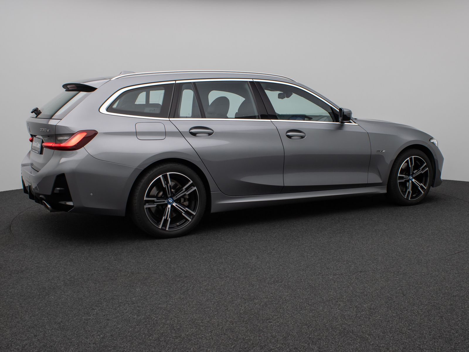 Fahrzeugabbildung BMW 330e M Sport Kamera HUD DAB H/K Alarm LED 18Zoll