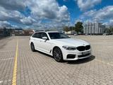 BMW 520d Tour. - BMW Garantie bis 2028 - M Sportpake - mit Diesel-Antrieb: Vollleder, Kombi, mit Klimaautomatik, Garantie