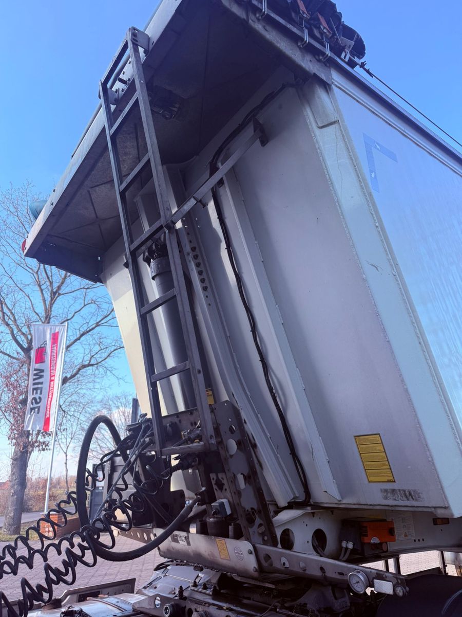 Fahrzeugabbildung Schmitz Cargobull SKI 24 SL 8.2 Alumulde 40m ³ Cramaro Verdeck