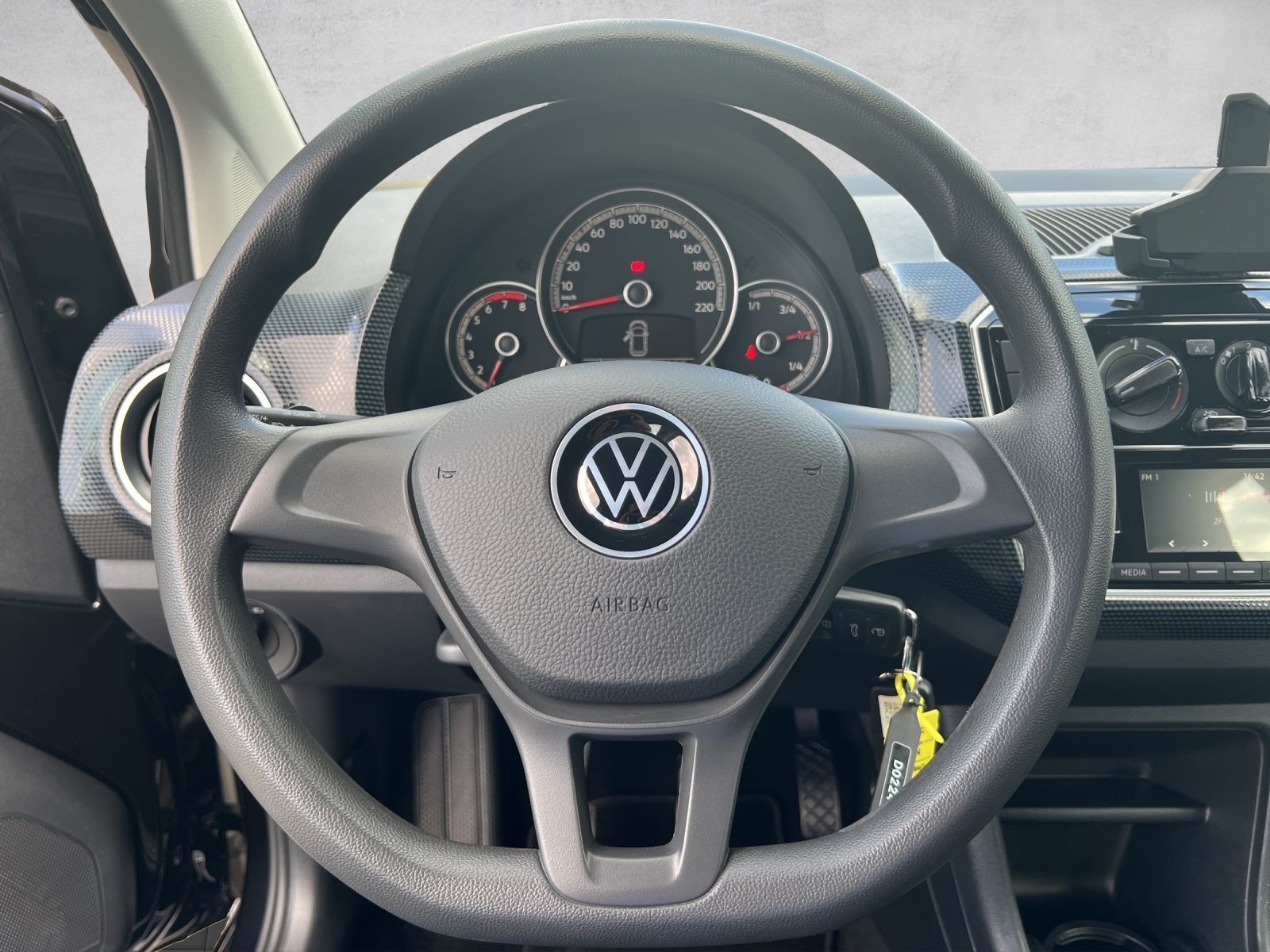 Volkswagen up! - Bild 21