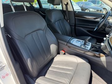 BMW 730 - 11