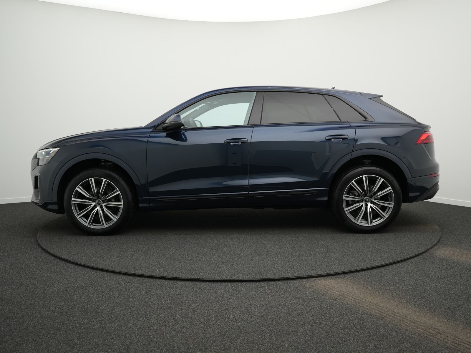 Audi Q8 - Bild 14