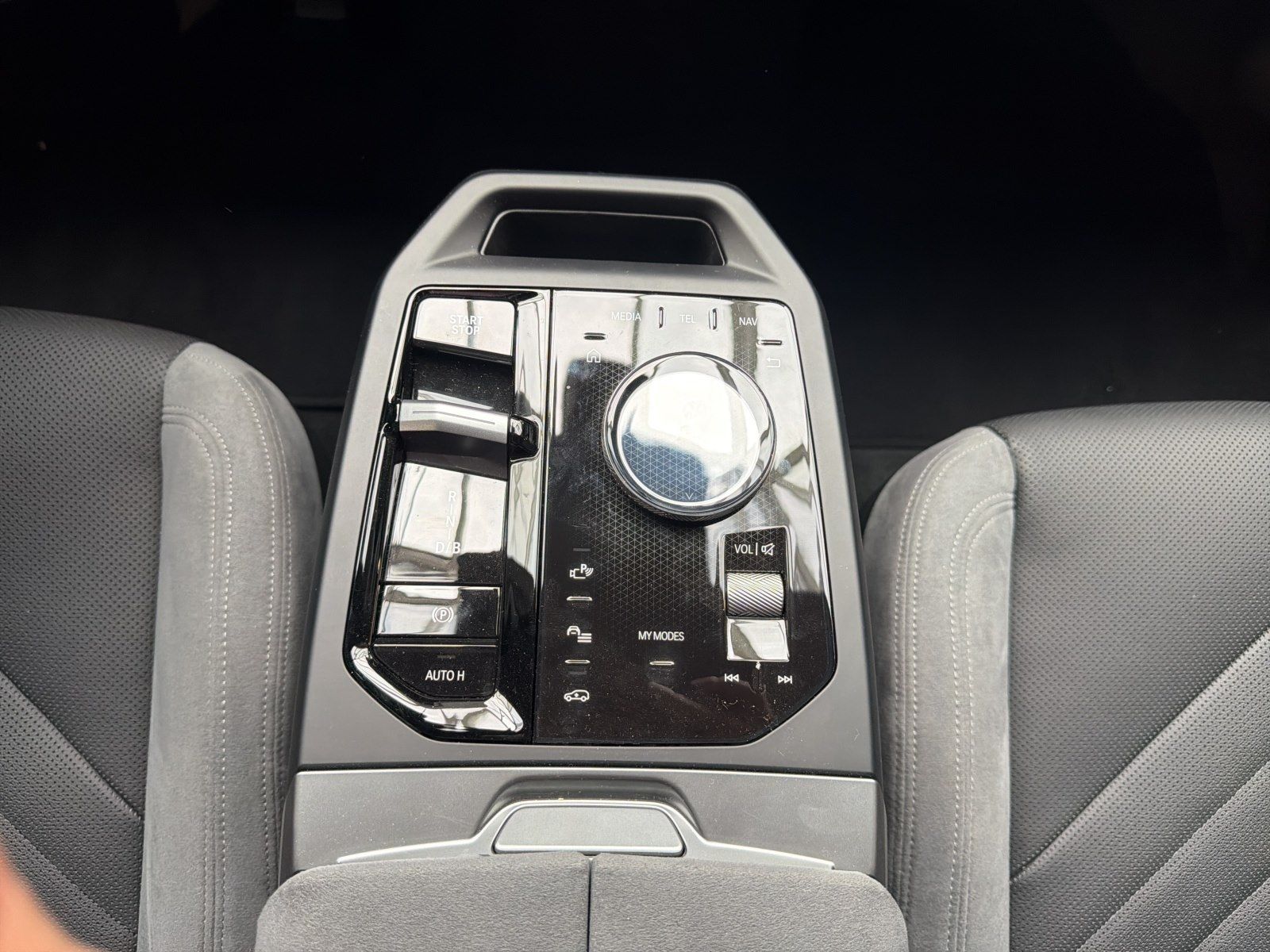 BMW iX - Bild 13
