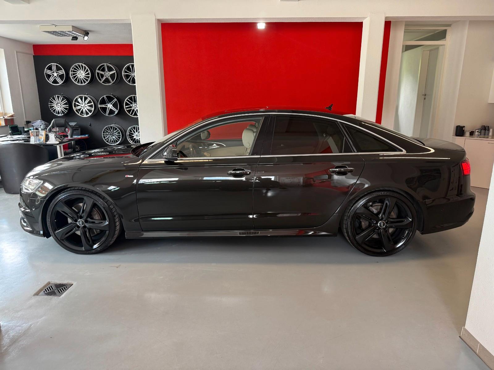 Audi A6 Lim. 3.0 TDI quattro/S-LINE/AHK/VOLL
