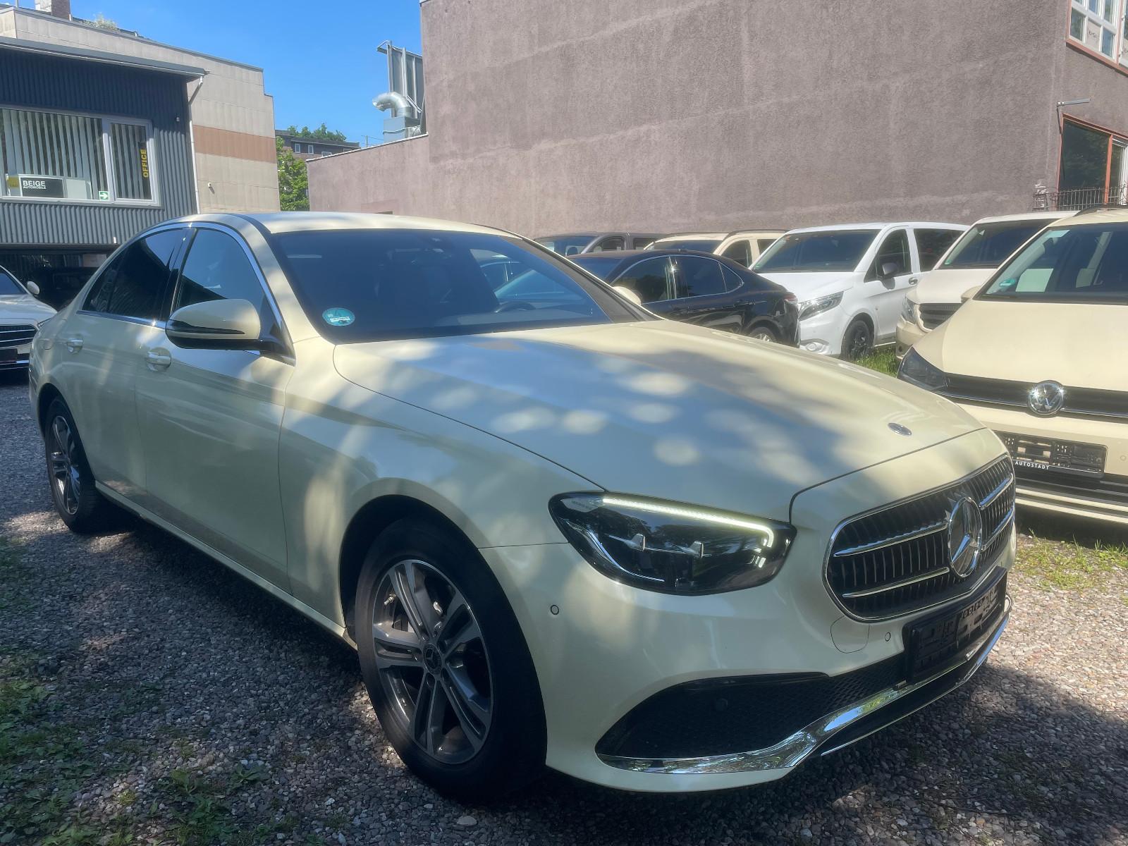 Mercedes-Benz E 220 d Aut Avantgarde Unfallfrei MB Scheckheft-