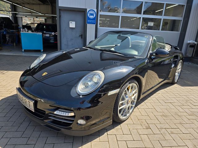 Porsche 911 Turbo S Cabrio Ceramic LED MwSt. ausw.