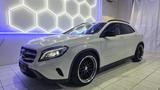 Mercedes-Benz GLA 180 - Mercedes-Benz GLA-Class: Kombi