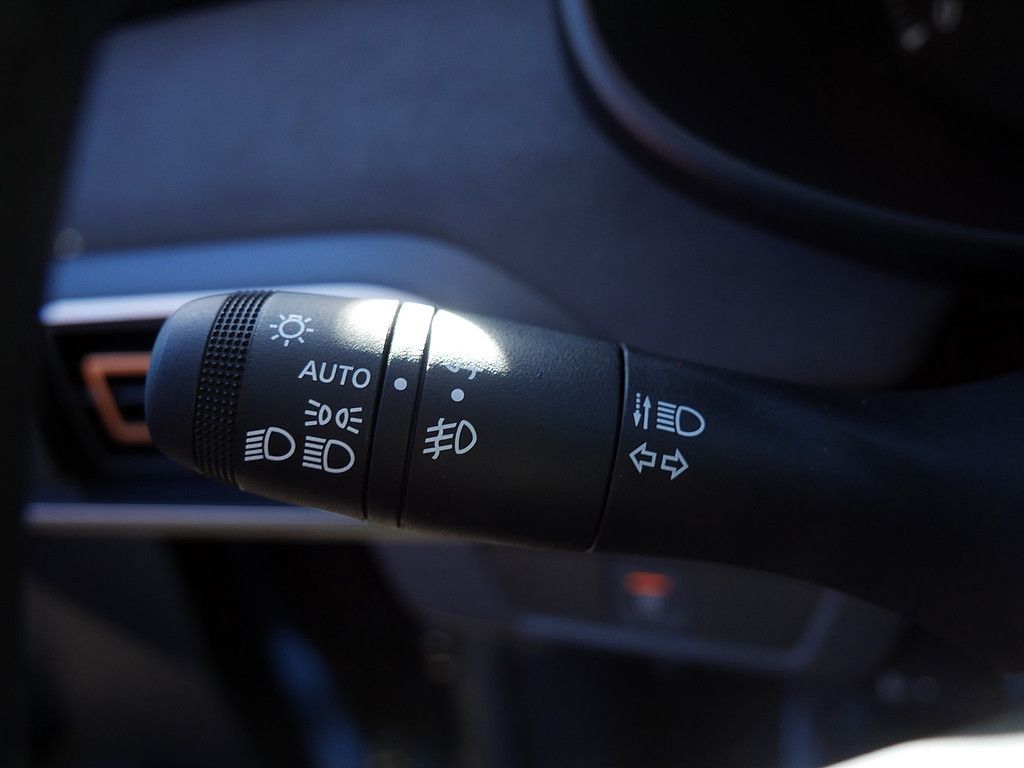 Fahrzeugabbildung Dacia Jogger Extreme TCe 110 5-Sitzer