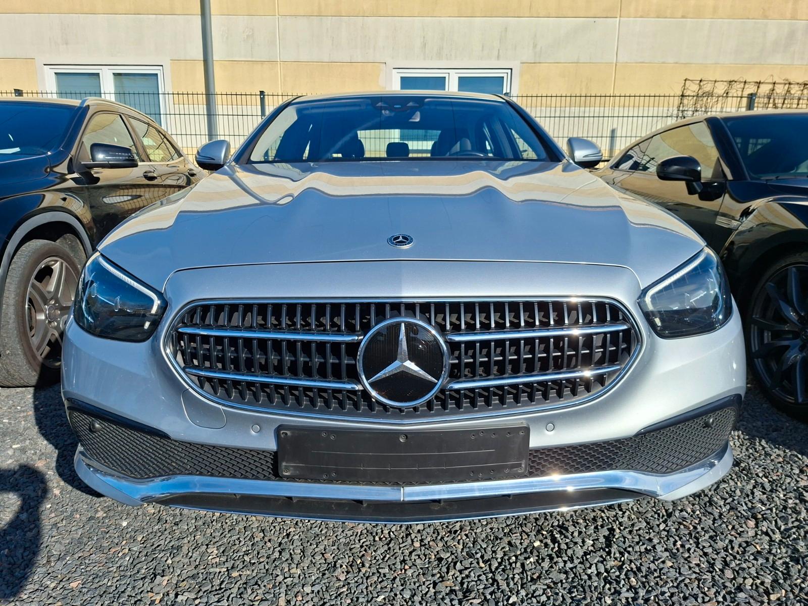 Mercedes-Benz E 300 de 4Matic EQ Hybrid Technologie