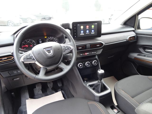 Fahrzeugabbildung Dacia Sandero III Stepway Comfort/1.Hd/LED/AHK/67TKM/