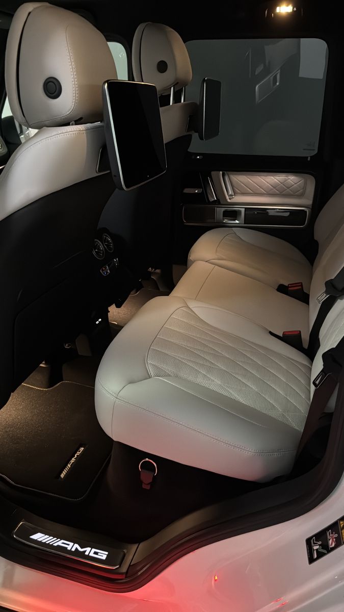 Fahrzeugabbildung Mercedes-Benz G 63 AMG Full loaded/2025/Stock/ A22/Carbon/TV