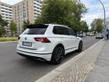 Volkswagen Tiguan 2.0 TDI R-Line/Allrad/Pano/Kamera/21 Zoll - Privatanbieter Berlin gebraucht