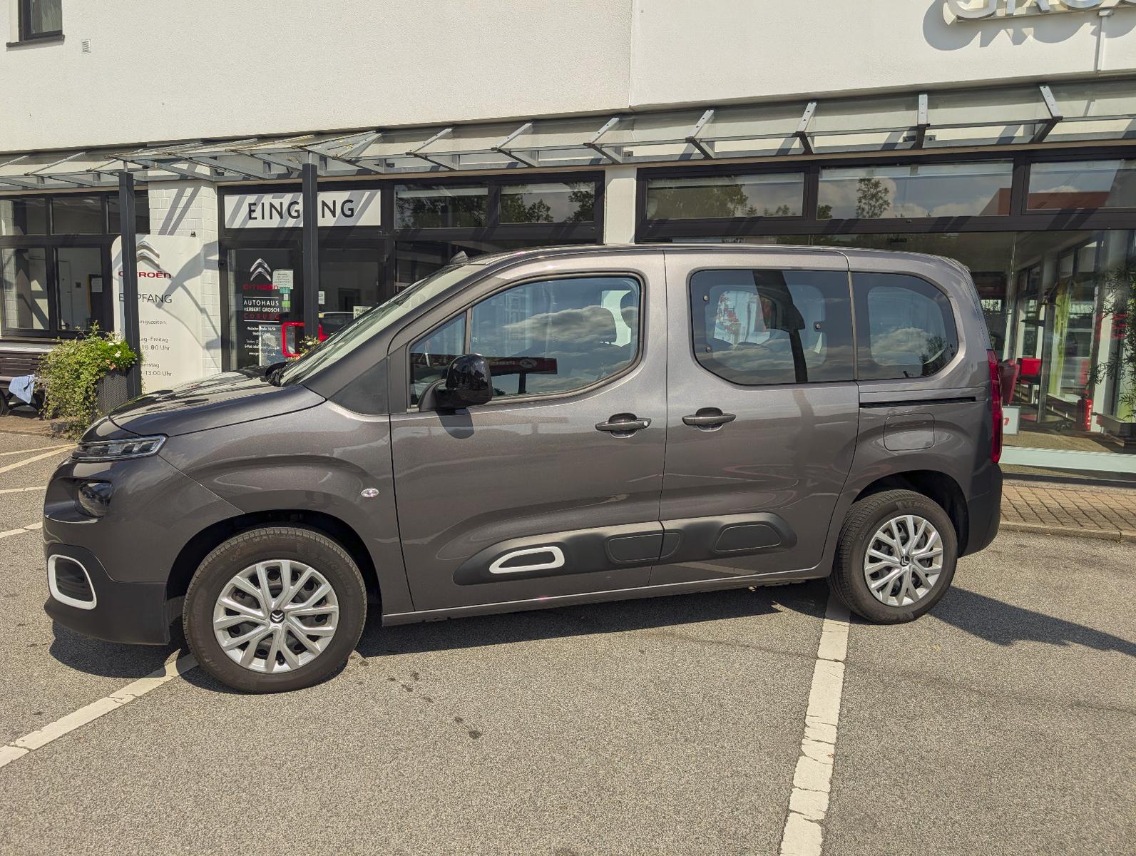 Citroën Berlingo Feel M PT110 "Kamera, Navi,SH