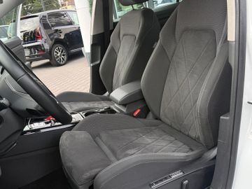 Volkswagen Golf - 7