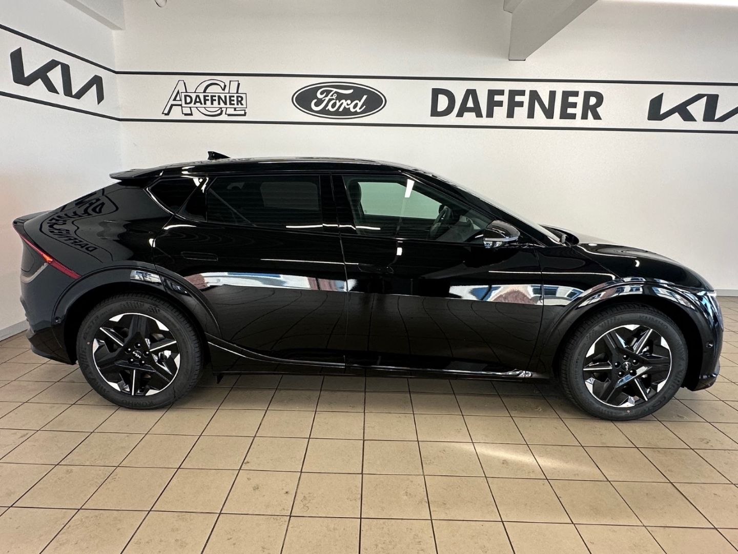 Fahrzeugabbildung Kia EV6 GT-Line 4WD 84 kWh Pano Head-Up LED Wärmepum