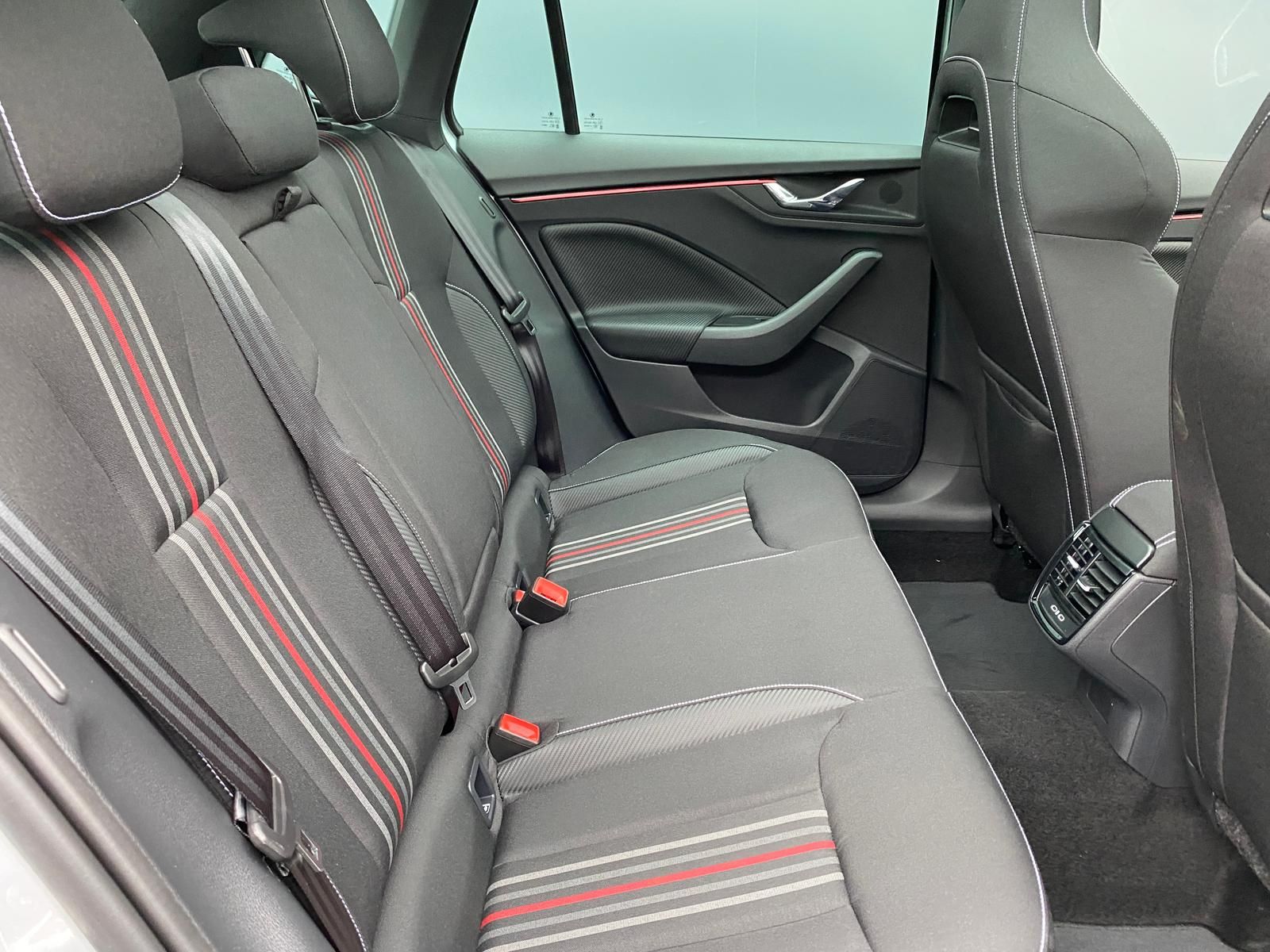 Skoda Kamiq - Bild 18