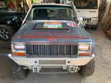 Jeep offroad Trophy Cherokee V 8 rostfrei - Jeep aus 1991
