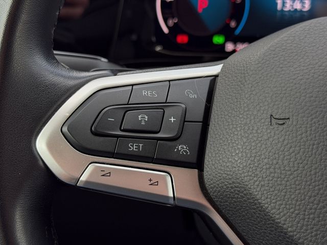 Golf VIII Variant 2.0 TDI Life DSG AHK ACC LED