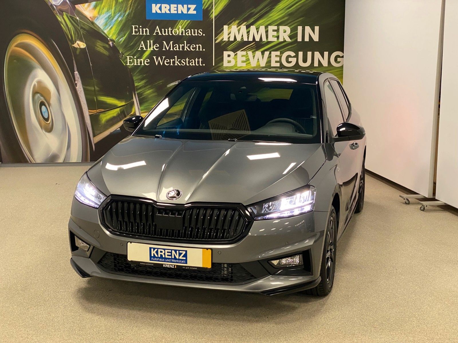 Fahrzeugabbildung SKODA Fabia 1.0 TSI DSG Monte Carlo+KAMERA+AppCon+PDC+