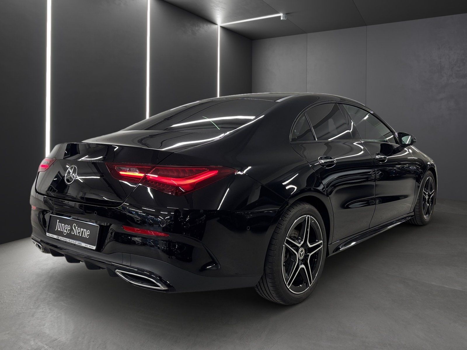 Fahrzeugabbildung Mercedes-Benz CLA 200 AMG*Burmester*Distro*Night*MultiBeam*360