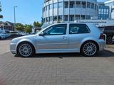 Volkswagen Golf 3.2 R32 4motion R32 - Volkswagen Golf: R 32