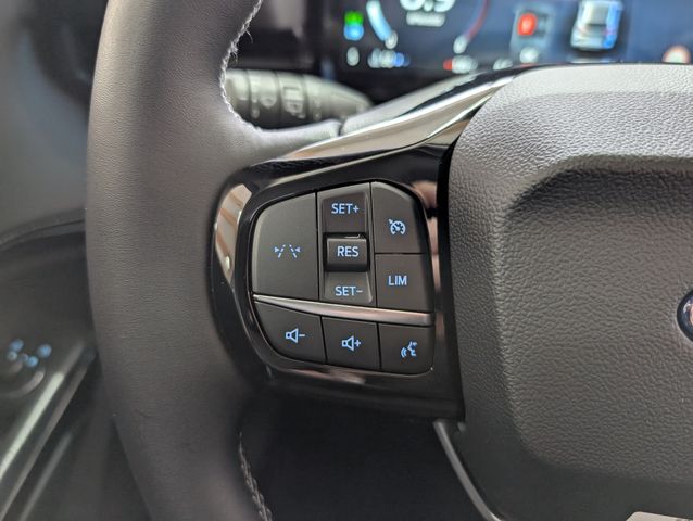 Ford Puma Titanium NEUES MODELL