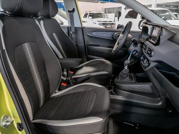 Hyundai i10 1.0 Trend Kamera Navi Spurhalteassistent DAB