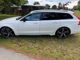 Volvo V90 D5 AWD R-Design Geartronic R-Design - Volvo V90 R-Design mit Diesel-Antrieb