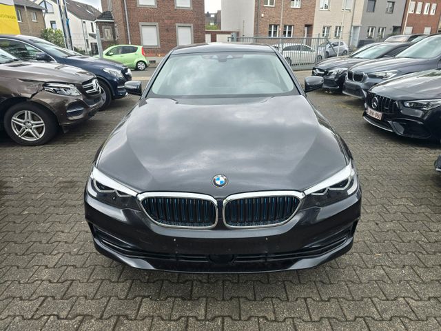 BMW 530 e Sport Line  Hybride Kamera  Performance