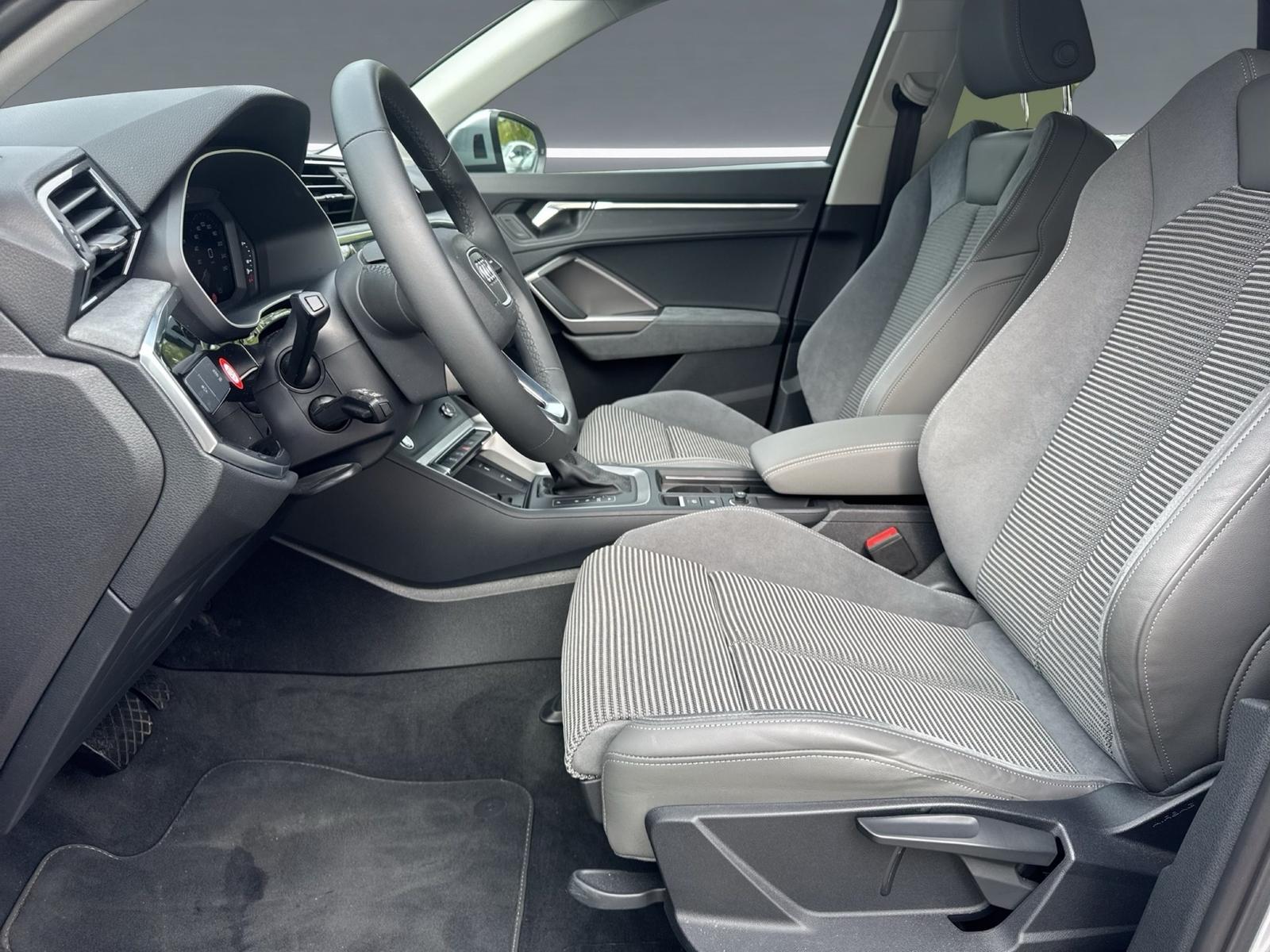 Audi Q3 45 TFSI qu advanced AHK ACC PDC+ NAVI Virtual, миниатюра 12