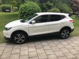 Nissan Qashqai 1.6 DIG-T N-CONNECTA 163PS, 360kamera - Nissan: Connect