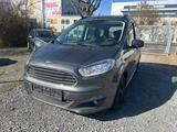 Ford Tourneo Courier Titanium - gebrauchte Ford Tourneo Courier aus dem Jahr 2015