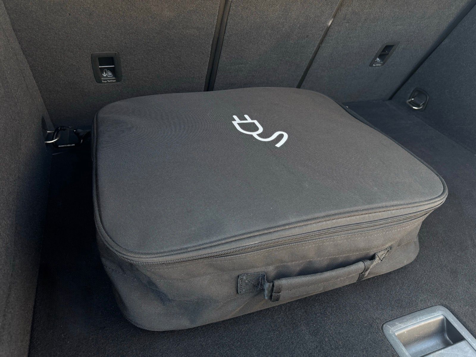 Fahrzeugabbildung Audi Q3 45 TFSI e S tronic Sonos Virtual Pano CAM ACC