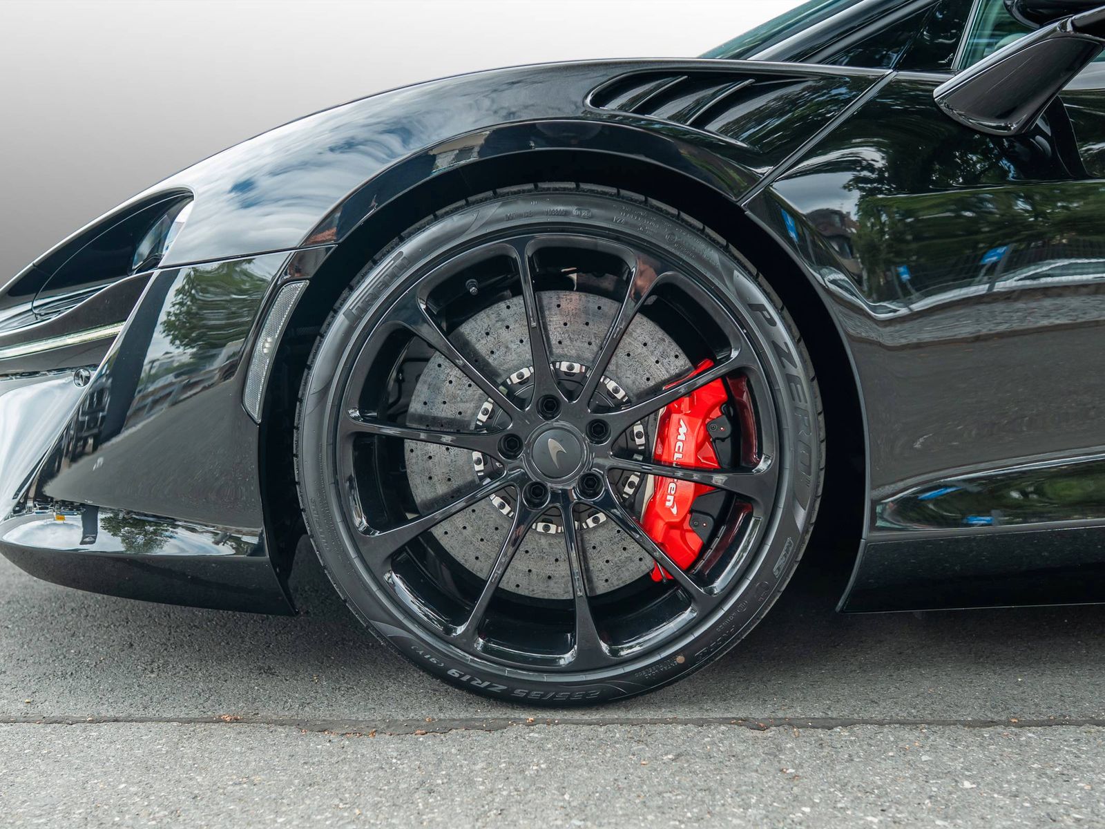 McLaren Artura - Bild 7