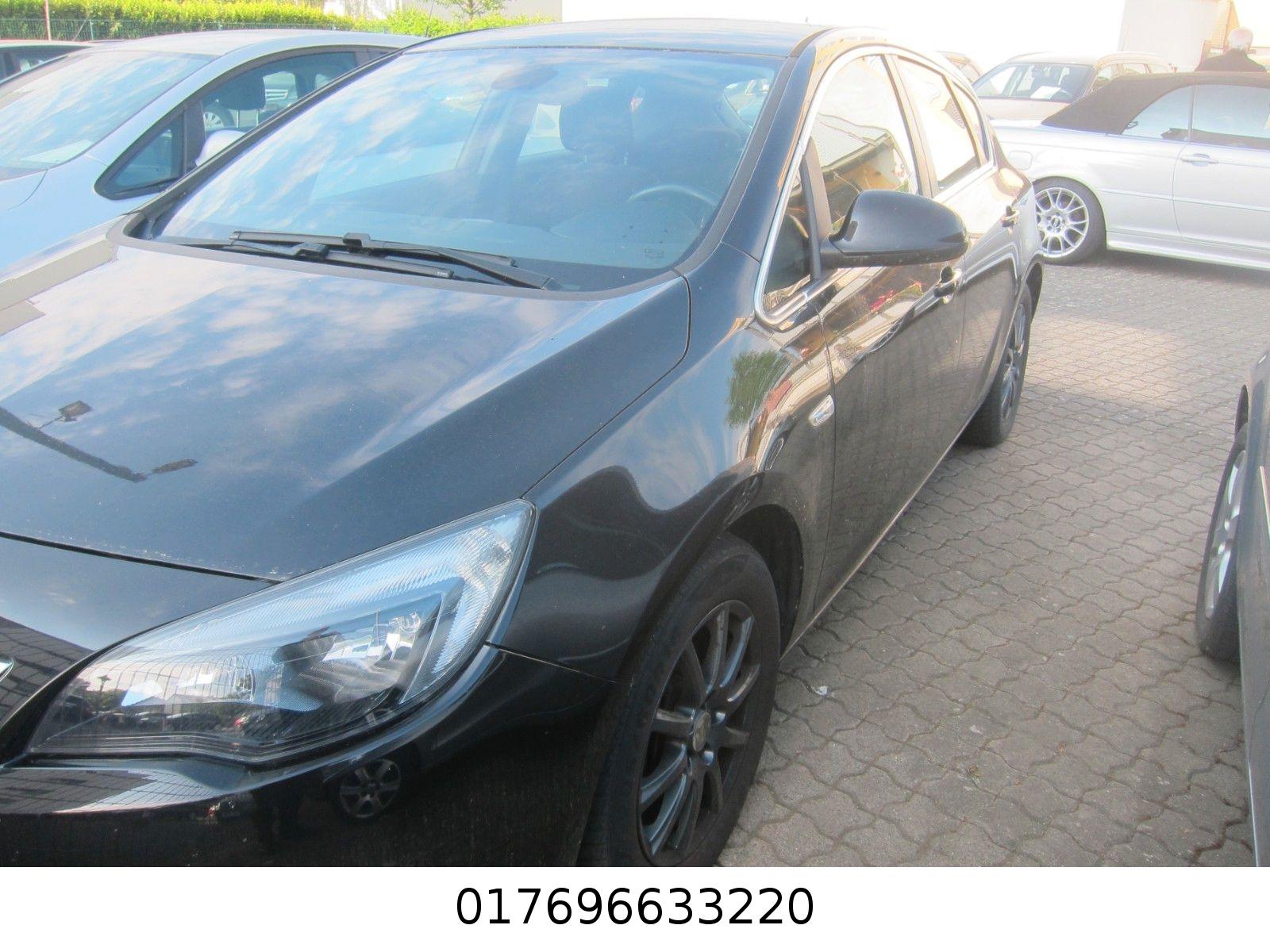 Opel Astra J Lim. 5-trg. Sport