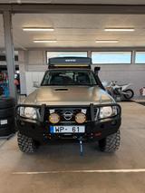 Nissan Patrol Y61 OVERLAND
