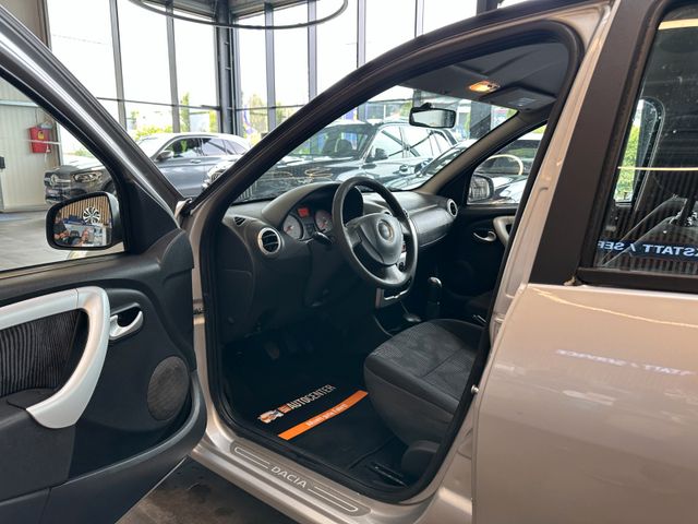 MYAUTOCENTER – Gebraucht- und Jahreswagen mit Werkstattservice in Pfaffenhofen Dacia Sandero Laureate *AHK*TÜV:328*1-Hand*