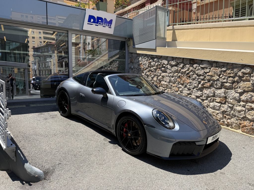 Image of Porsche 992