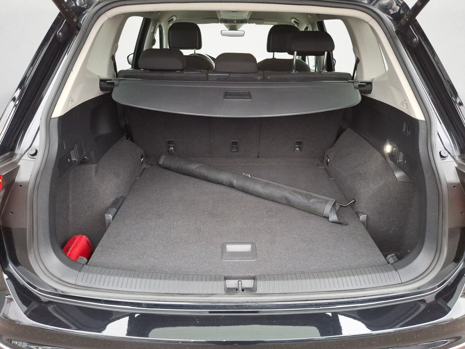 Volkswagen Tiguan Allspace - Bild 13