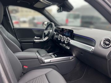 Mercedes GLB 200 - 9