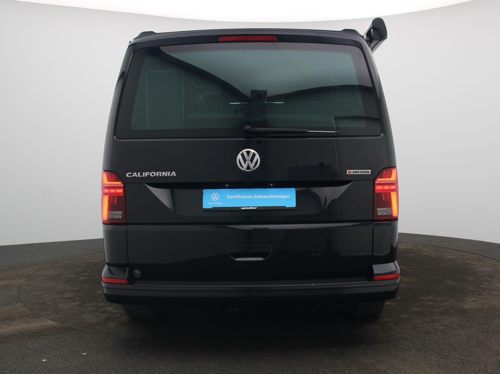 Volkswagen T6 California - Bild 8