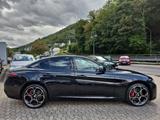 Alfa Romeo Giulia 2.0 Competizione Q4 Panoramadach MatrixLE - : Spurhalteassistent, Limousine