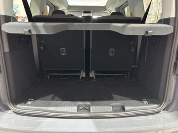 Ford Grand Tourneo Connect PHEV Active