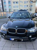 BMW X5 e70 2011 - BMW X5: E70