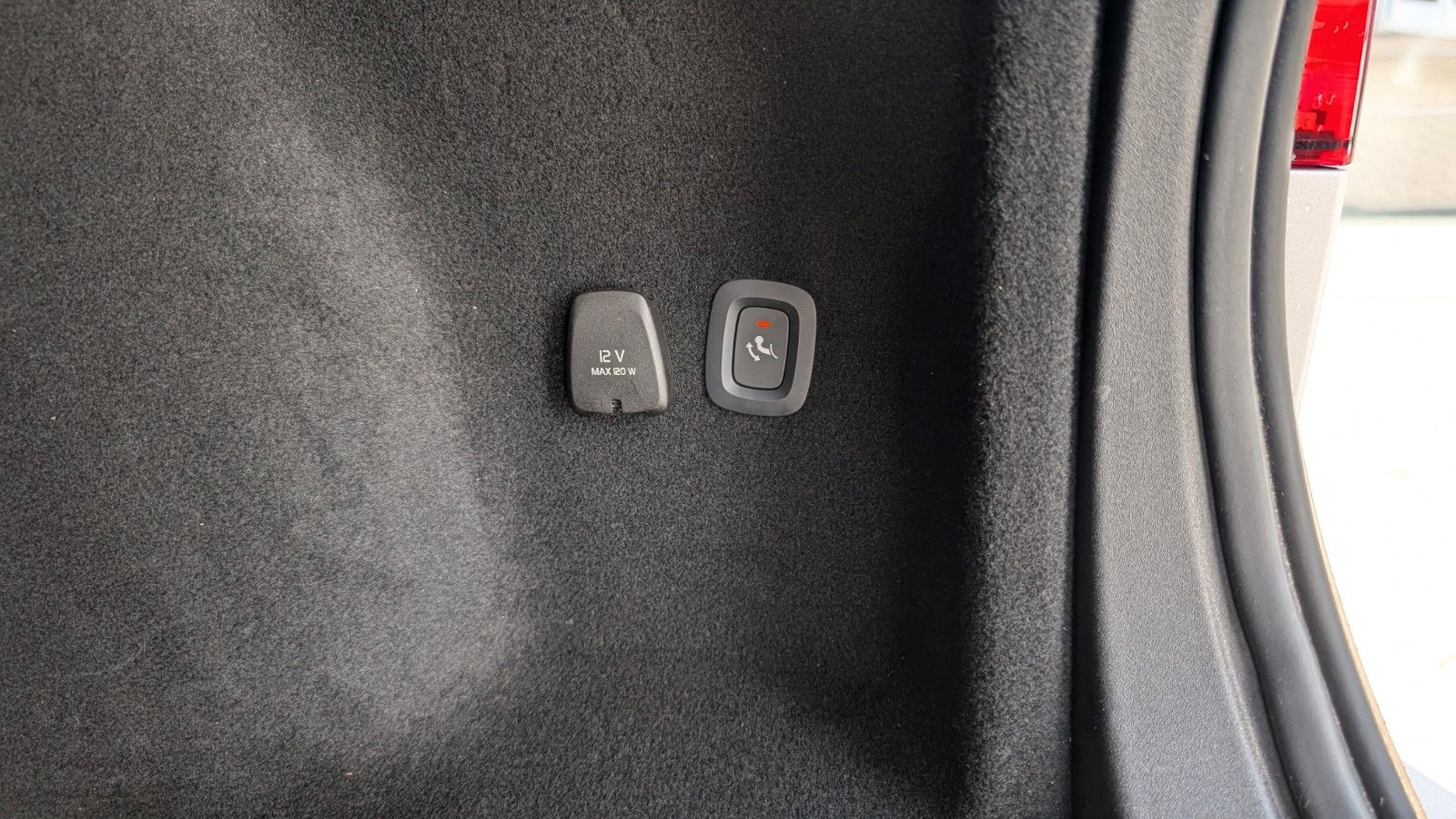 Fahrzeugabbildung Volvo V60 T8 Plug-in Hybrid | AHK | ACC | Kamera
